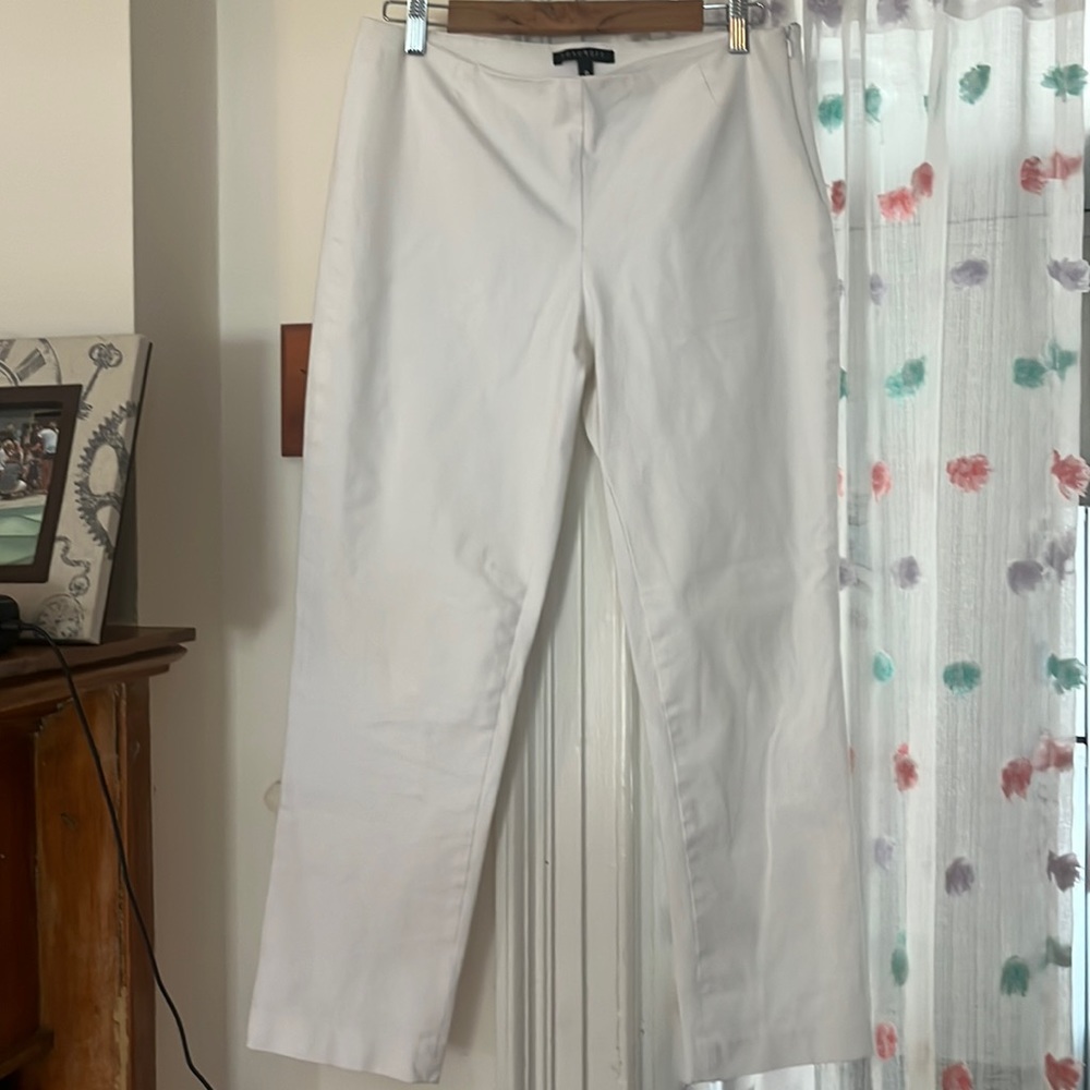 Foxcroft spandex cotton white side zip capris size 10